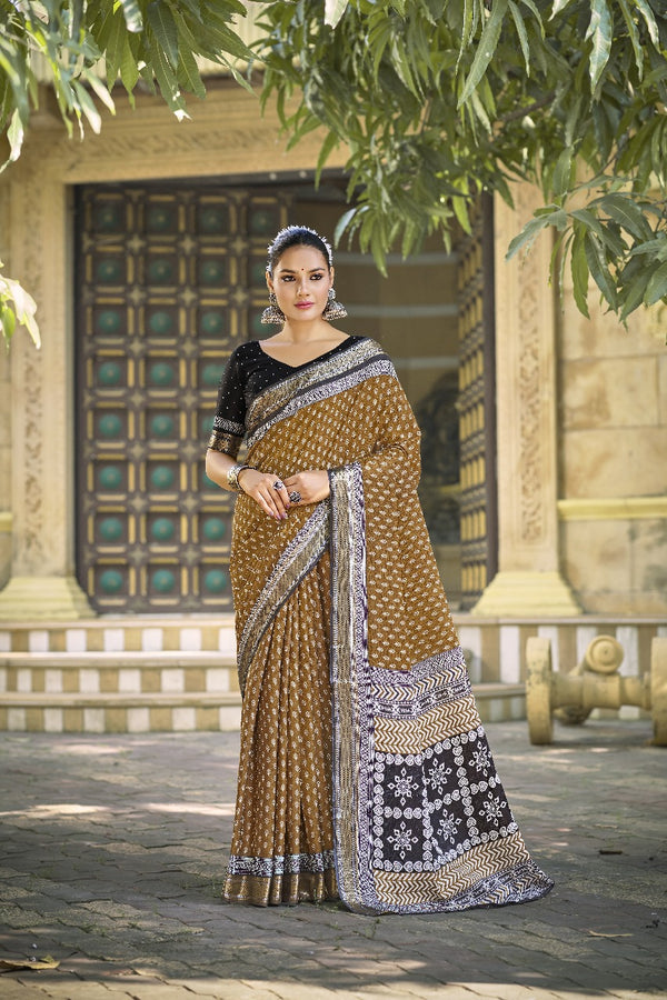 Lady Of The Lake (Saree)