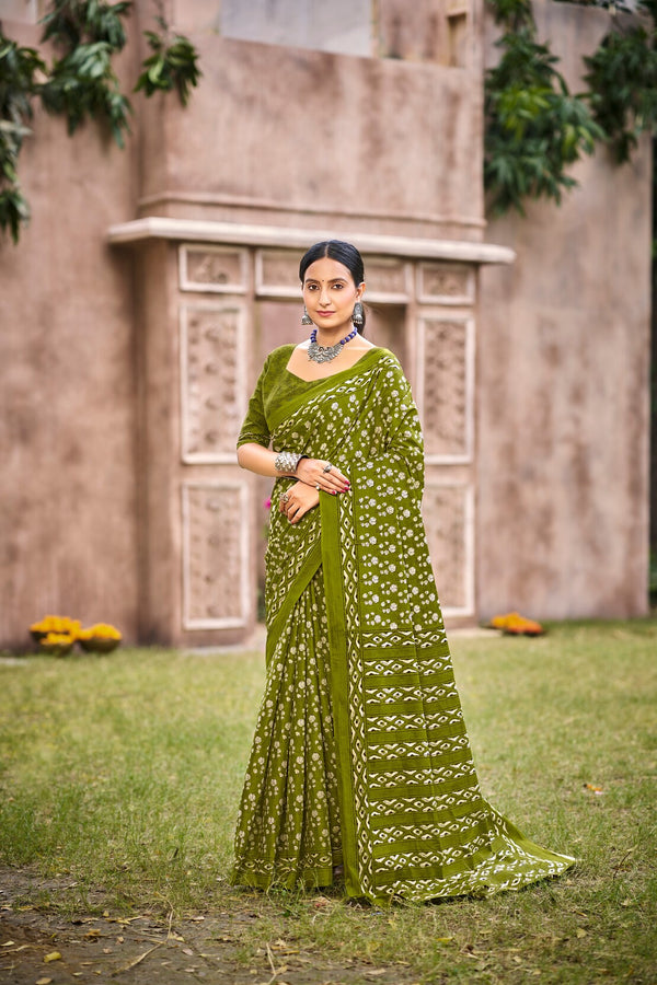 Mohini # Raga Yamuna Kalyani (Saree)
